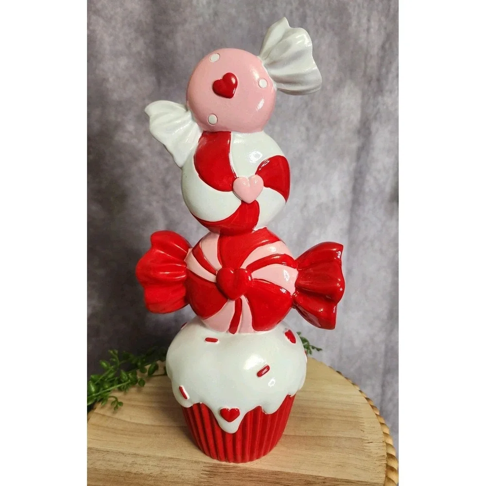 Christmas Cupcake Candy Stack Tabletop Figurine Hearts Candies Resin 12